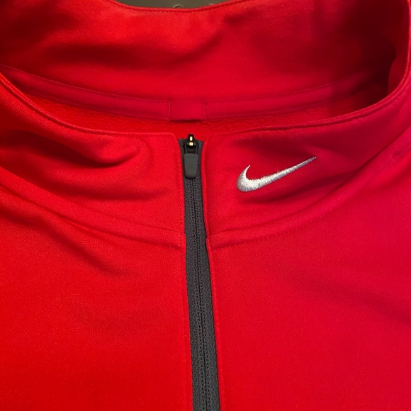Men’s Nike zip pullover - Picture 2 of 4